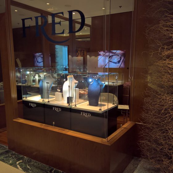 Location de vitrines pour salons et congrès en Suisse.