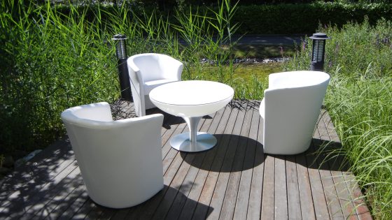 Location de fauteuils et de tables pour soirées
